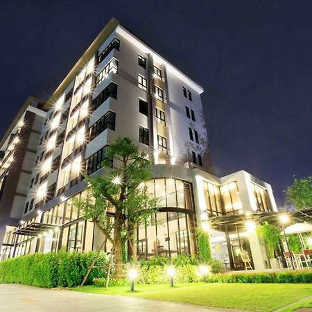 Green Point Residence Hotel Бангкок Экстерьер фото