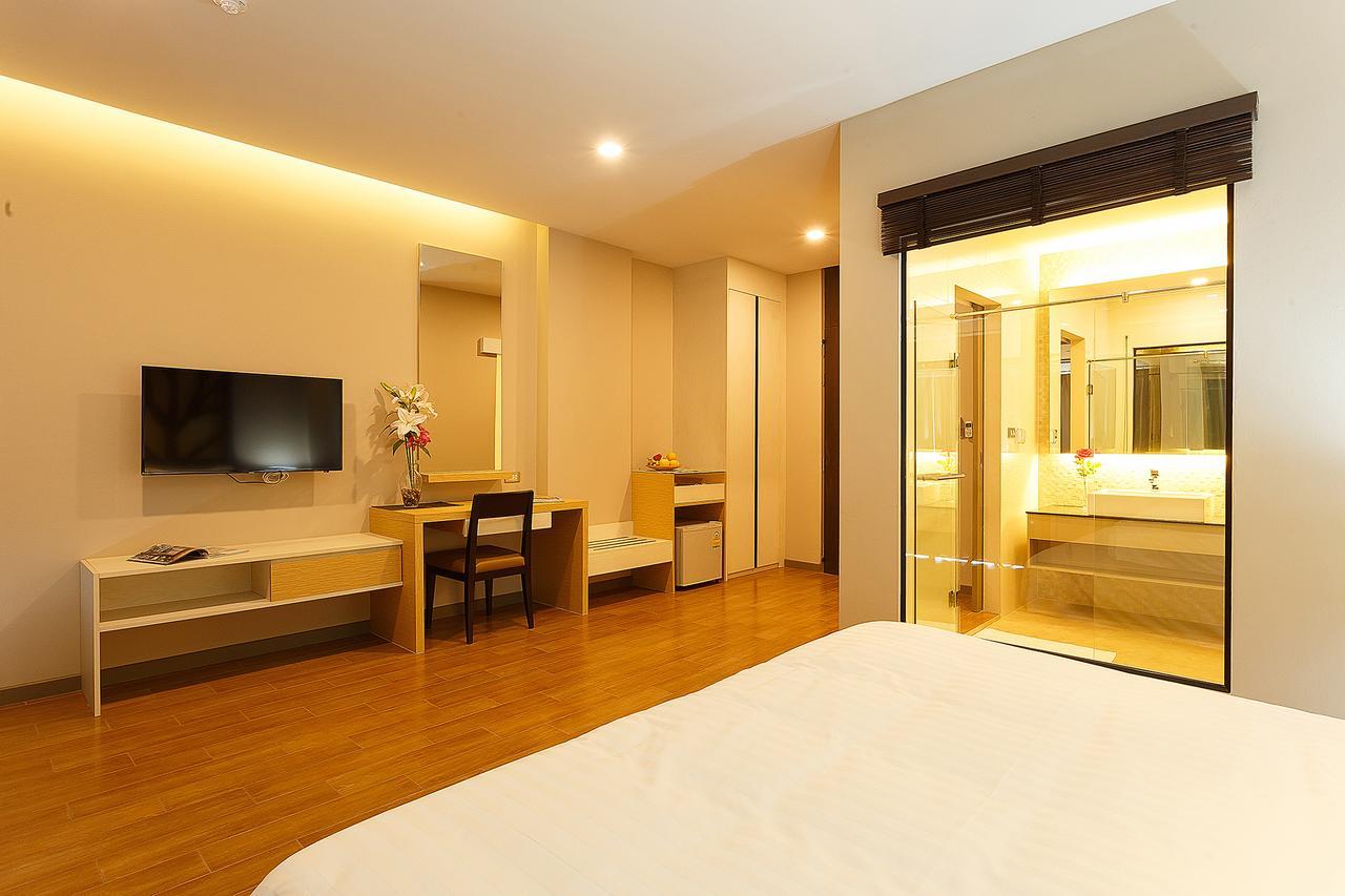 Green Point Residence Hotel Бангкок Экстерьер фото