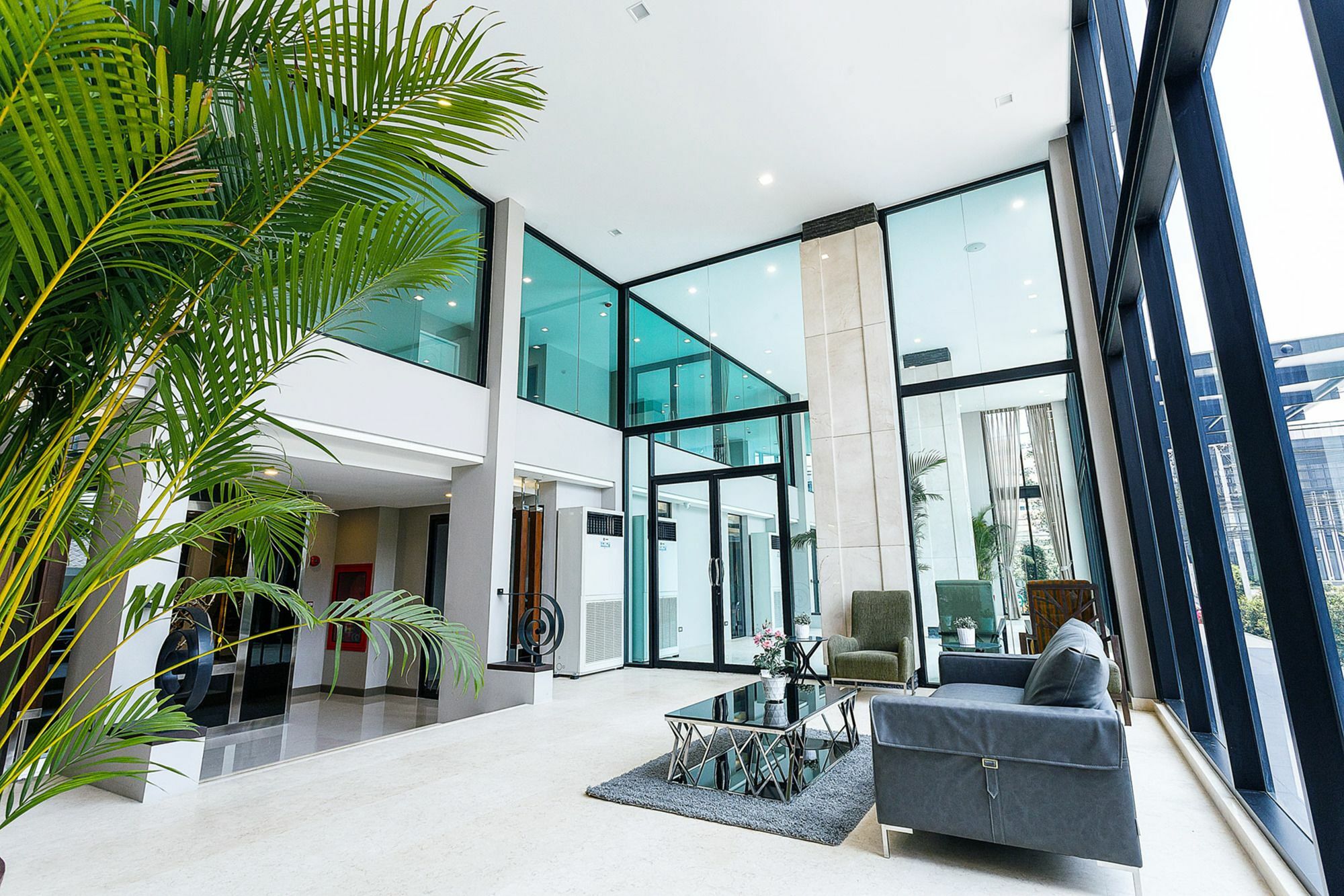 Green Point Residence Hotel Бангкок Экстерьер фото