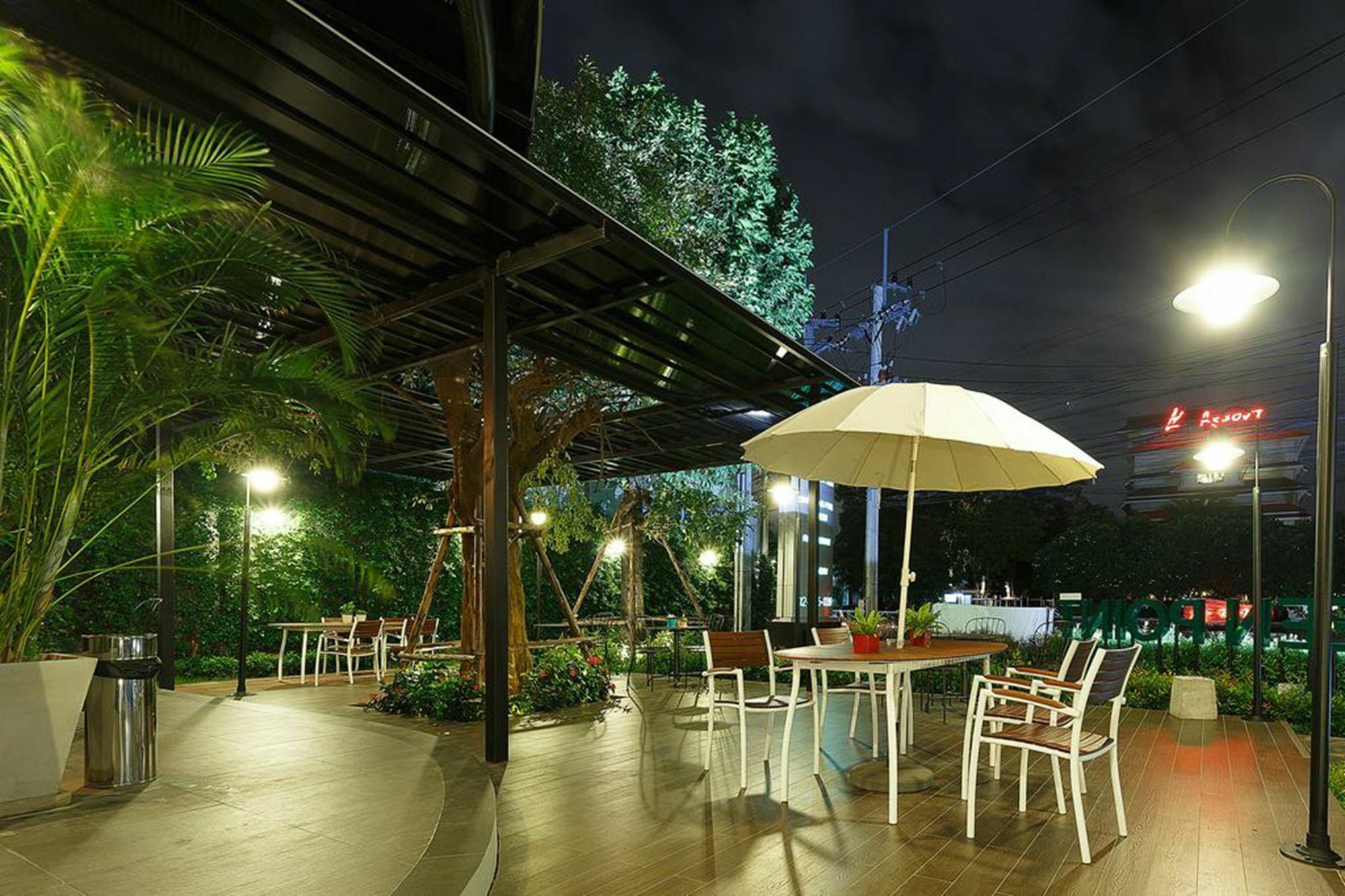 Green Point Residence Hotel Бангкок Экстерьер фото