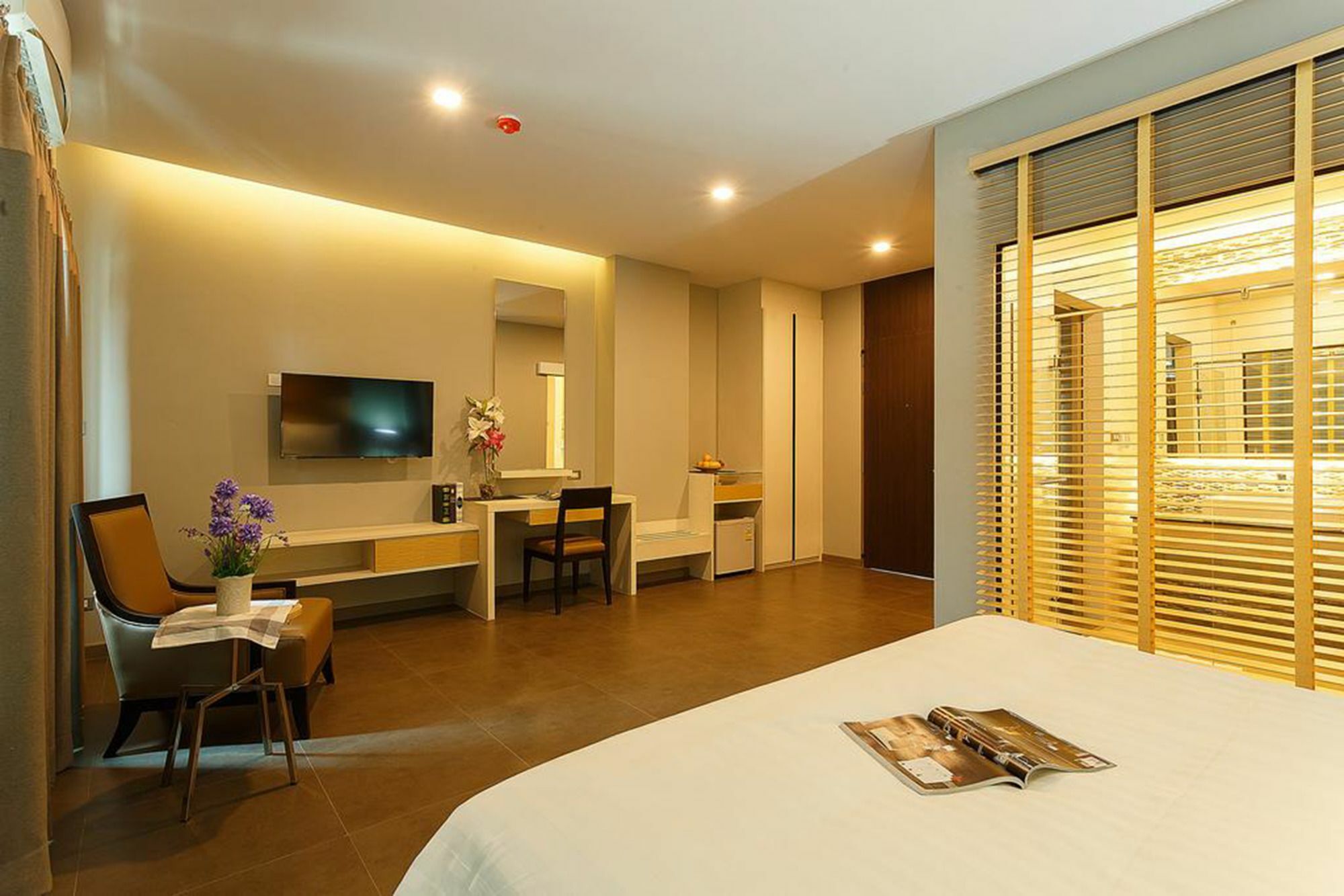 Green Point Residence Hotel Бангкок Экстерьер фото